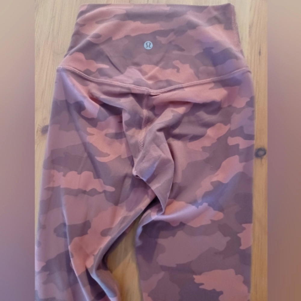 lululemon athletica Leggings - Pink and Brown Camo Size 2